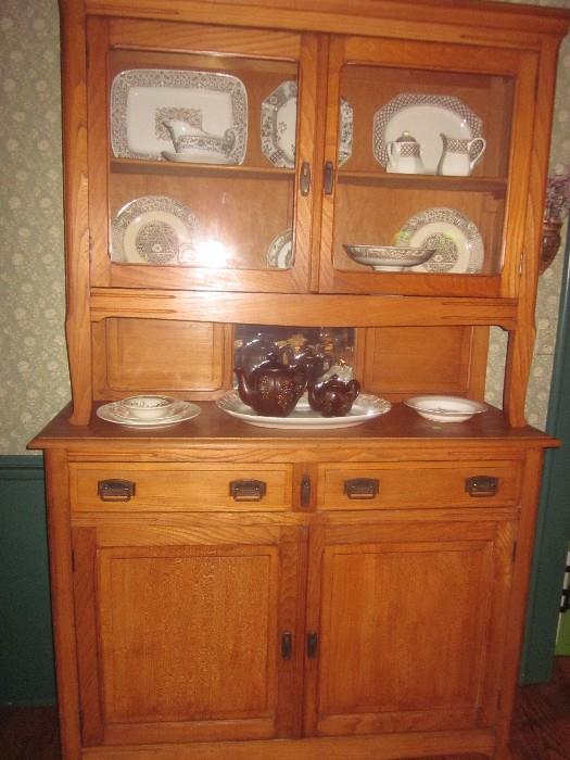 Oak antique cupboard, 