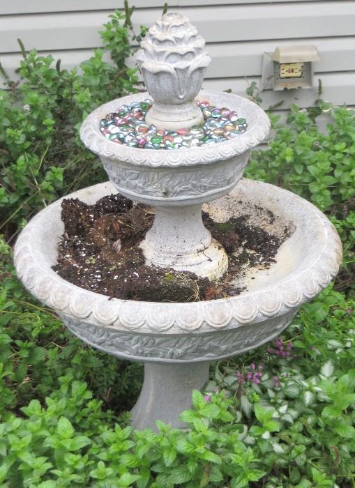 Outdoor fountain approx. 36" tall