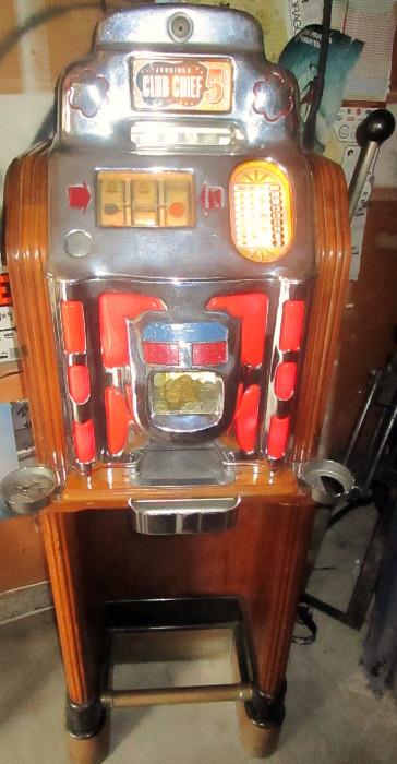 Jennings Club Chief 5 Slot Machine