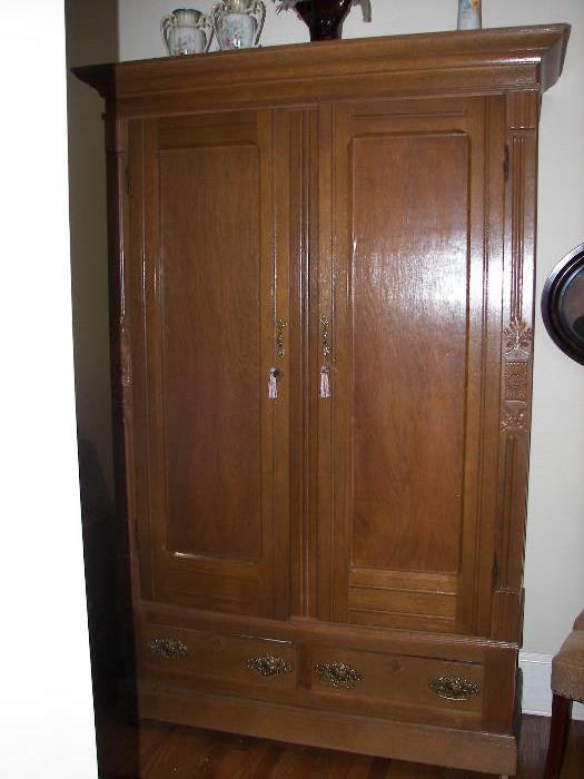 Large antique wardrobe in beautiful condition comes apart for easy transportation  