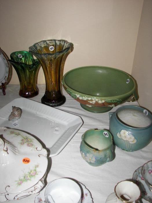 Rosville pottery, limoge, lladro, and ruffled glass