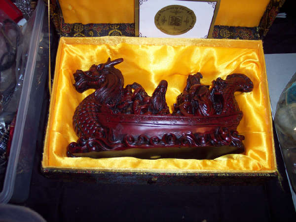 boxed oriental scultures