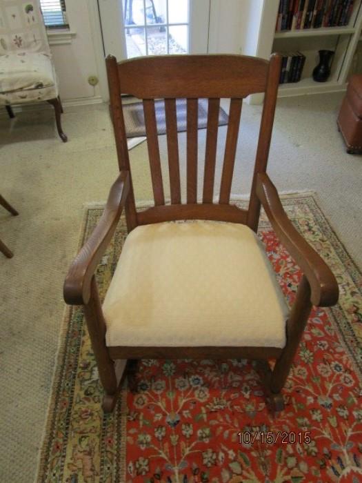 Rocking Chair.  Owner's Grandmother had 4 Rocking chairs on her front porch.  The four daughters each took a chair....Excellent condition!