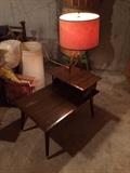 end table, retro lamp