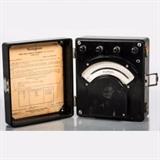 LOT 50 - A Portable Direct-Current Milliammeter
Dimensions: H: 4 W: 8 D: 7 1/4 in.
Est: $50-70

Description A Portable Direct-Current Milliammeter by Westinghouse, 20th Century. Serial number 2396568.
 
Proceeds to benefit the Case Western Reserve University Dayton Miller Scholarship Fund.
