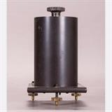 LOT 93 - A Leeds and Northrup Siemens Style Electrodynamometer
Dimensions: H: 9 1/4 Dia: 4 1/4 in.
Est: $80-120

Description A Siemens Style Electrodynamometer with Protective Cover by Leeds and Northrup Co, Philadelphia, Late 19th/Early 20th Century. 

Proceeds to benefit the Case Western Reserve University Dayton Miller Scholarship Fund.