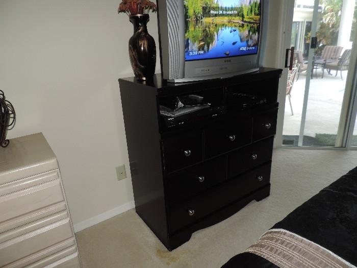 Black Chest of Drawers, Lamp and TV
