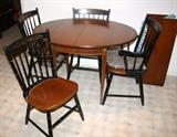 French Provincial Table w/ 4 Chairs, 2 Leaves & Pads