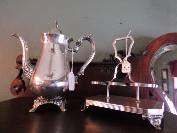 Silverplate coffee pot & cruet stand