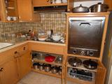 This home has a large selection of kitchen items