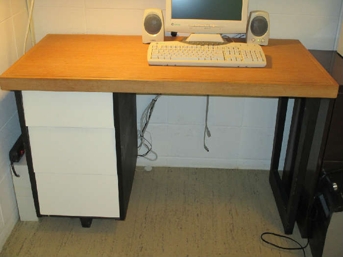 Vintage "Architectural Modern by Morris of California" desk