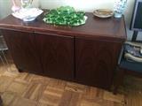 :Mid Century Modern Server