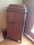 RCA Victor Victrola Dome Top Oak Cabinet