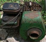 Old Briggs & Stratton rope pull engine