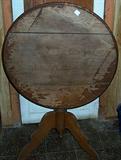 Victorian tilt top round table