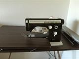 Viking 6000 Sewing machine with table stand