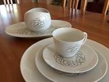 10 place setting Dinnerware (Continental china) (Script)
