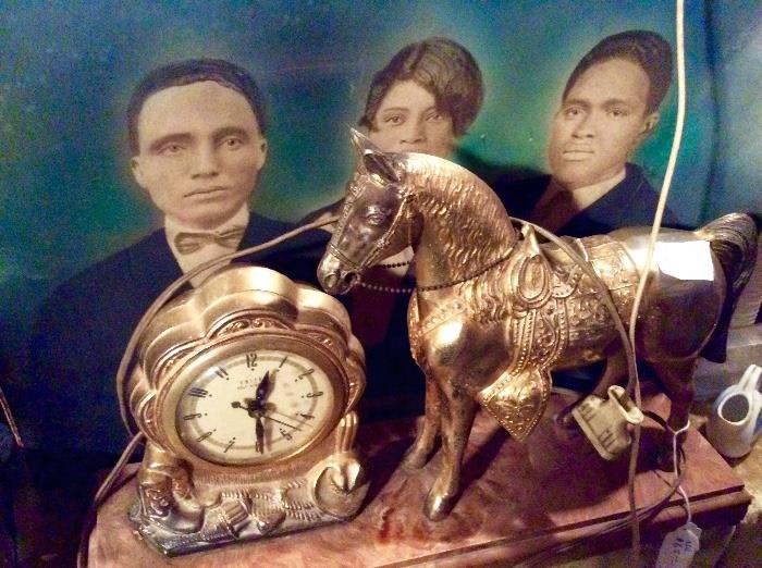 Horse mantle clock and photography