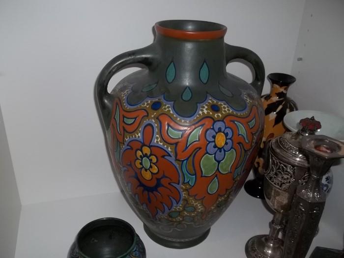 Large Gouda vase