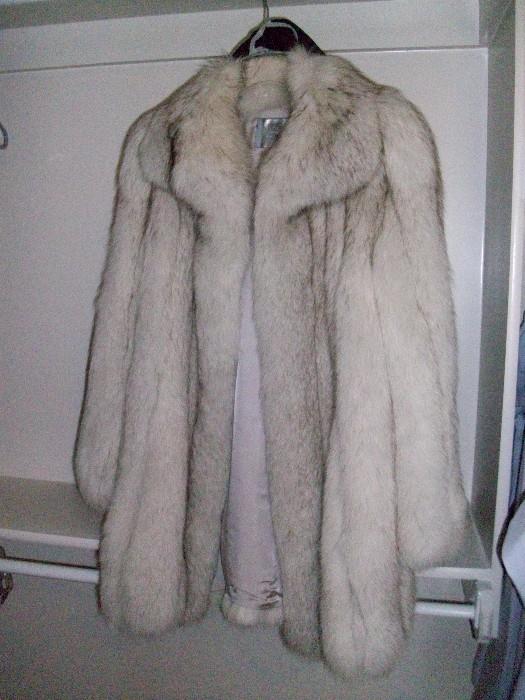 Fox fur coat Ladies small $175.00