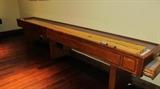 Shuffleboard table