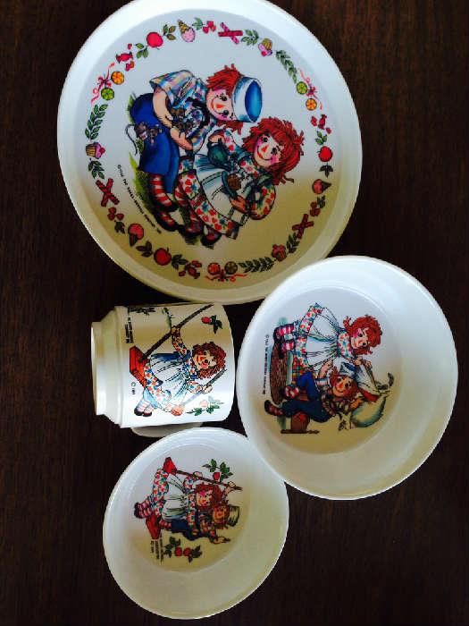 Raggedy Ann and Andy Dish Set