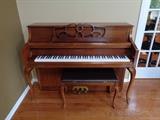 Samick upright piano