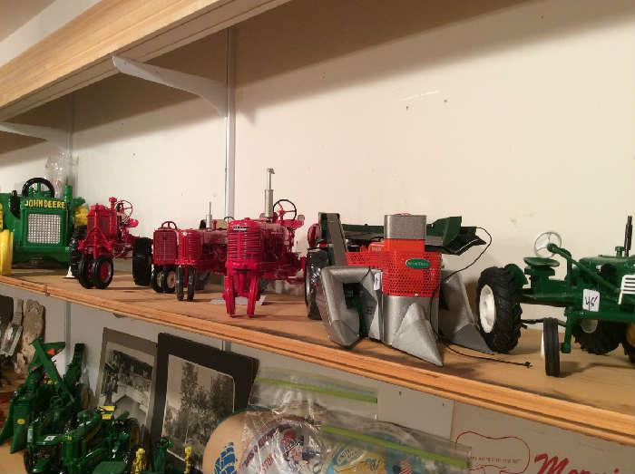 LINDSTROM ESTATE SALE in Lindstrom, MN starts on 9/25/2015