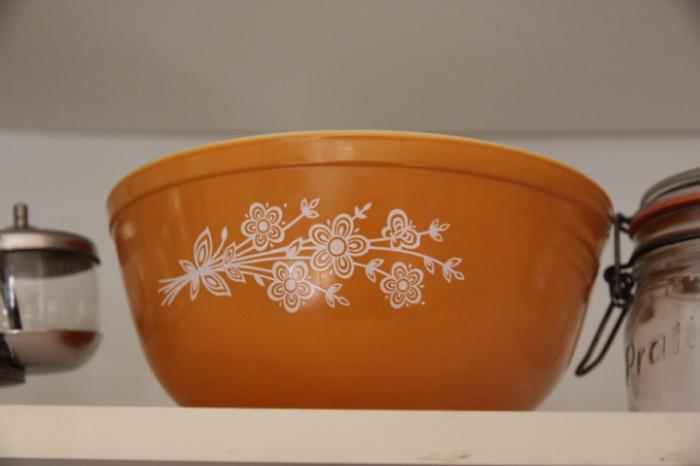 vintage Pyrex