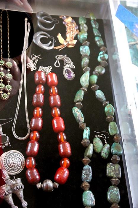amber necklace