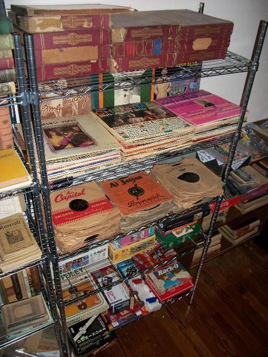 Sweet Lot Of Antique Records with sleeves, We have 33, And 78, And many games and puzzles