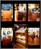 Victor Victrola Floor Model, Old Thomasville Table, Lamps