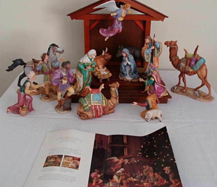 Franklin Mint complete Nativity scene