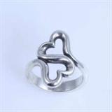 Estate James Avery sterling silver heart ring: size 7 3/4, 5.8 gms