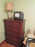DRESSER LAMP TELEVISION