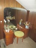 VANITY WITH STOOL