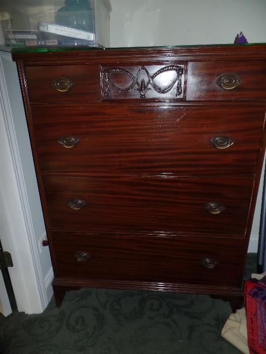 Mahogany Dresser-vintage and great condition