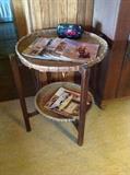 Antique Accent Table $ 100.00