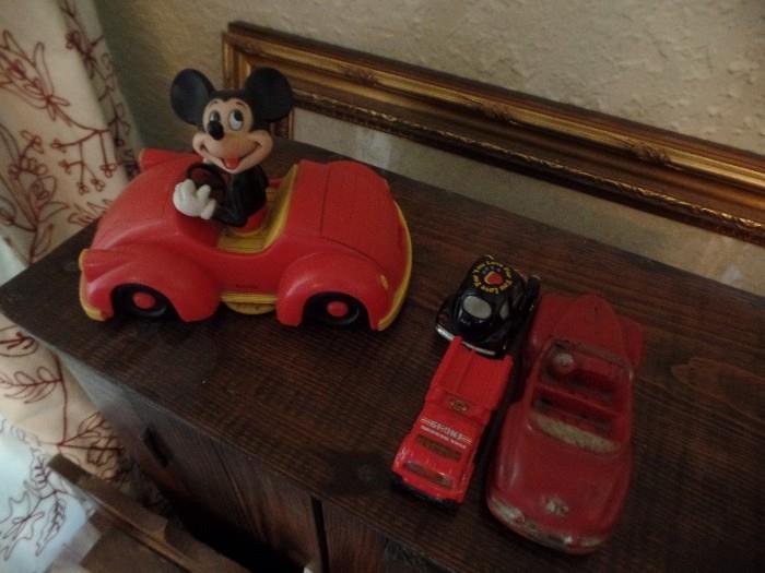 Mickey Mouse car radio