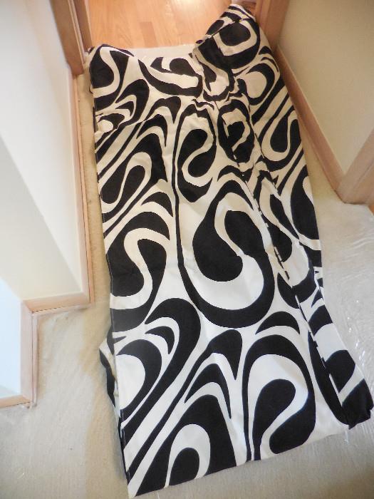 FUNKY Black White Twin Bed Cover