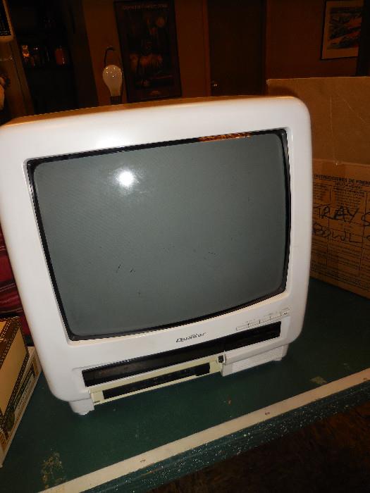 Quaser Vintage TV