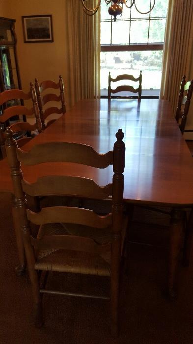 Dining Room table at full extension, 2 leaves, 6 Chairs