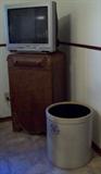 Record cabinet