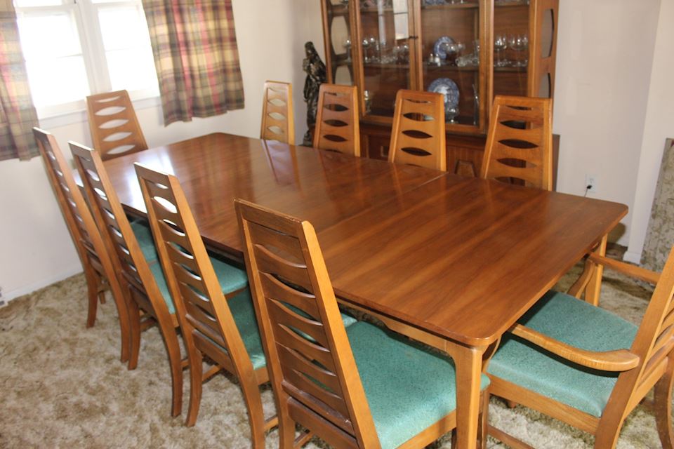 Mid Century Modern Teak Dining Table and Hutch Fabulous!!!