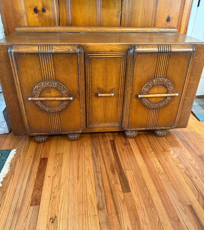 Timeless to Modern Finds From Around The Globe!! (Online Estate Sale)