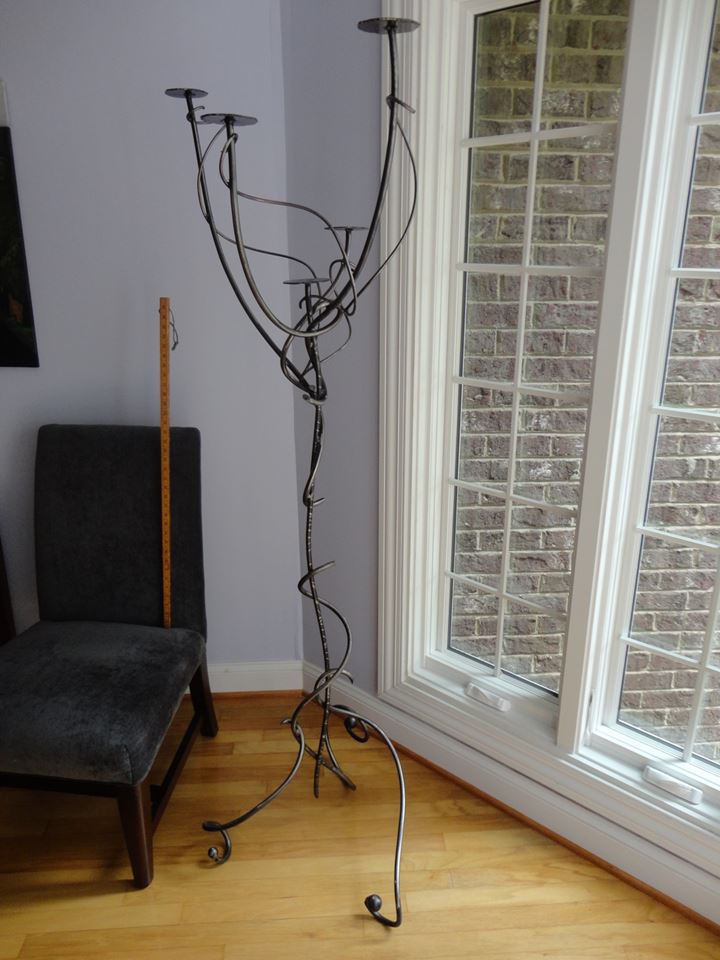 Discounts !!  Modern Tag Sale by Bumble Bee 