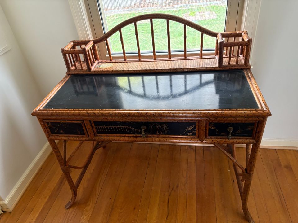 BUY ONLINE - Vintage china, collectibles, furniture, and ac units