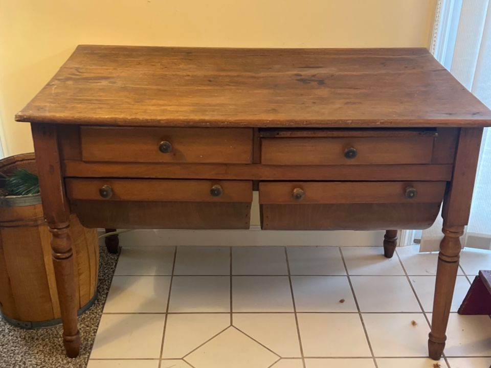 Loaded Estate Antiques, Decor, Sewing, Crafts, Furniture