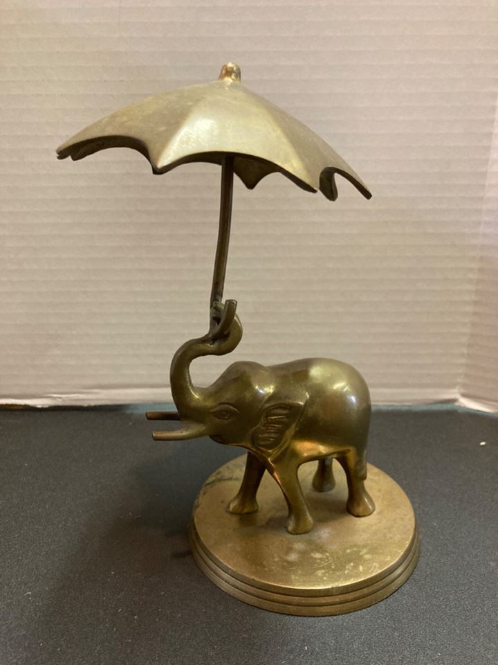 Academy Auction House’s First Online Sale!