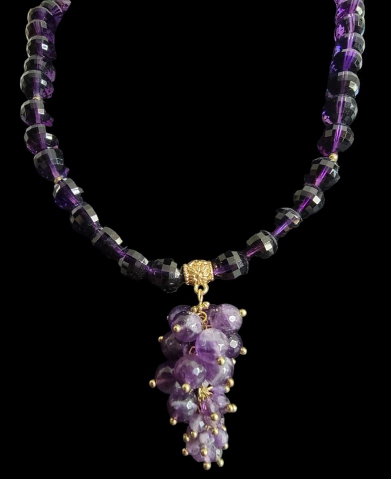 Jewelry Auction, Shipping available!